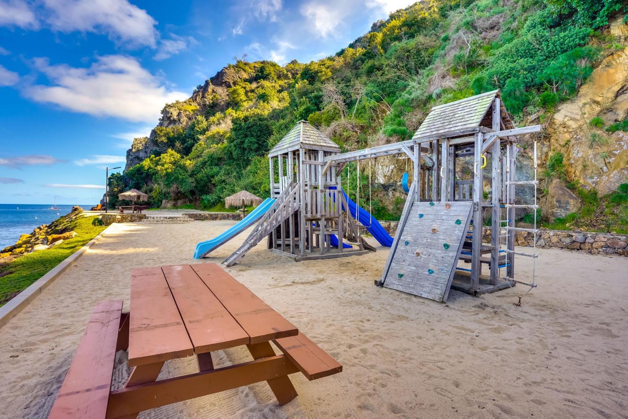 Bright Catalina Island Condo With Ocean Views! 阿瓦隆 外观 照片